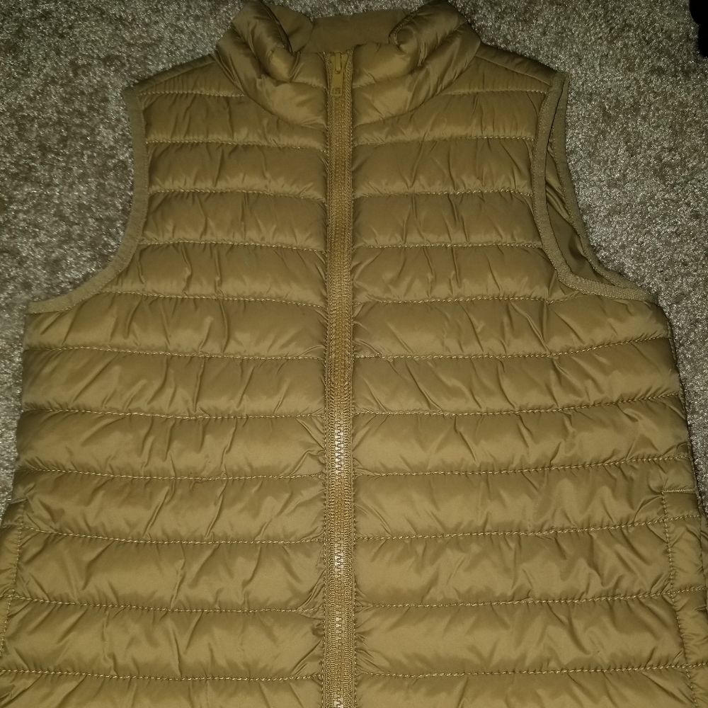 Boy's Puffer Vest